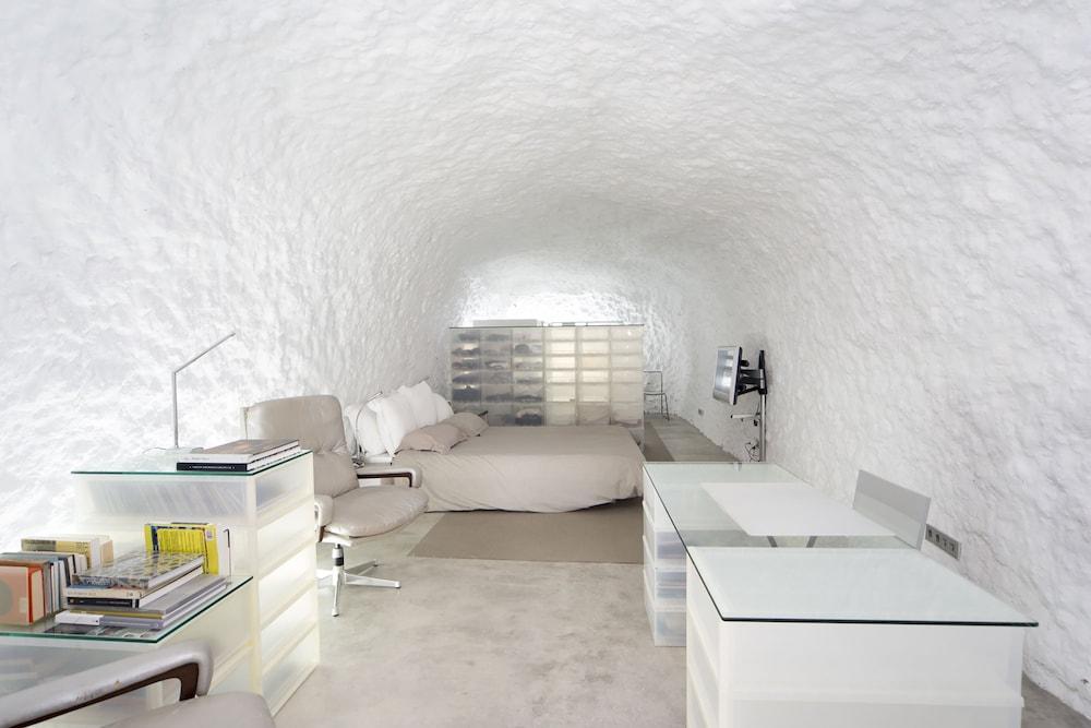 Hotel Cuevas Del Cohetero - Sacromonte
